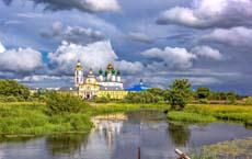 大學生從來不向家里要錢